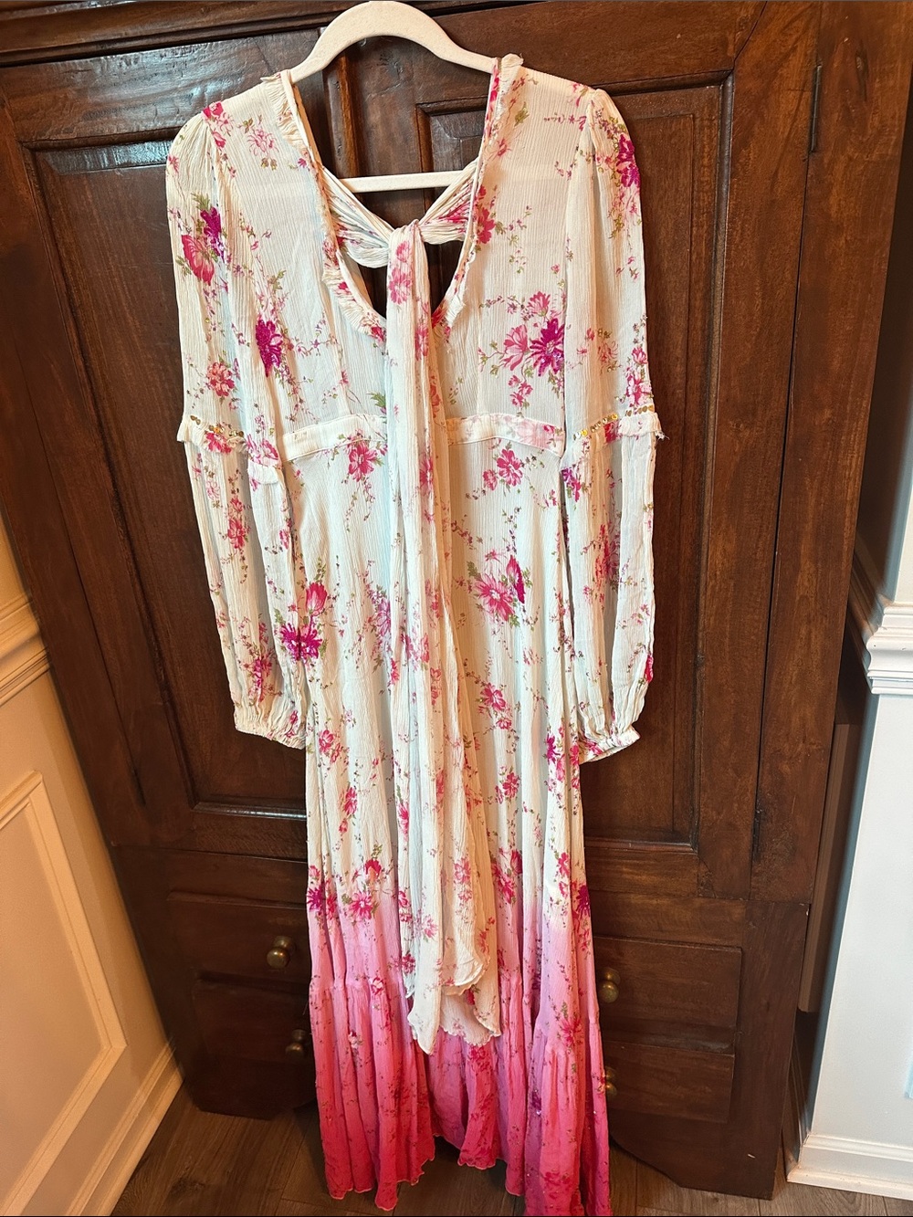 Love Shack Fancy sequin ombré gown - Picture 9 of 16
